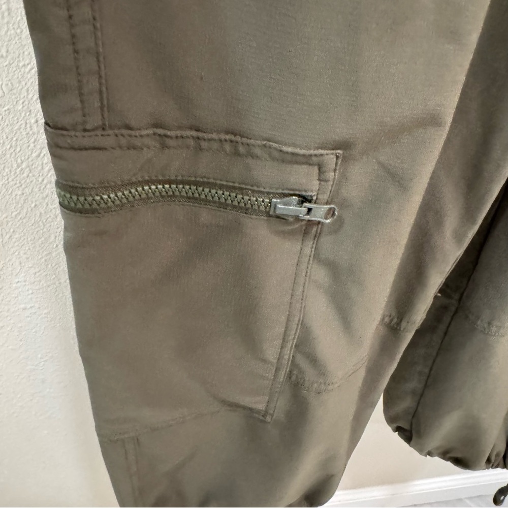 Stance Women’s Cargo Utility Pants Army Green Size S Gorpcore Minimalist Baggy - Picture 2 of 12